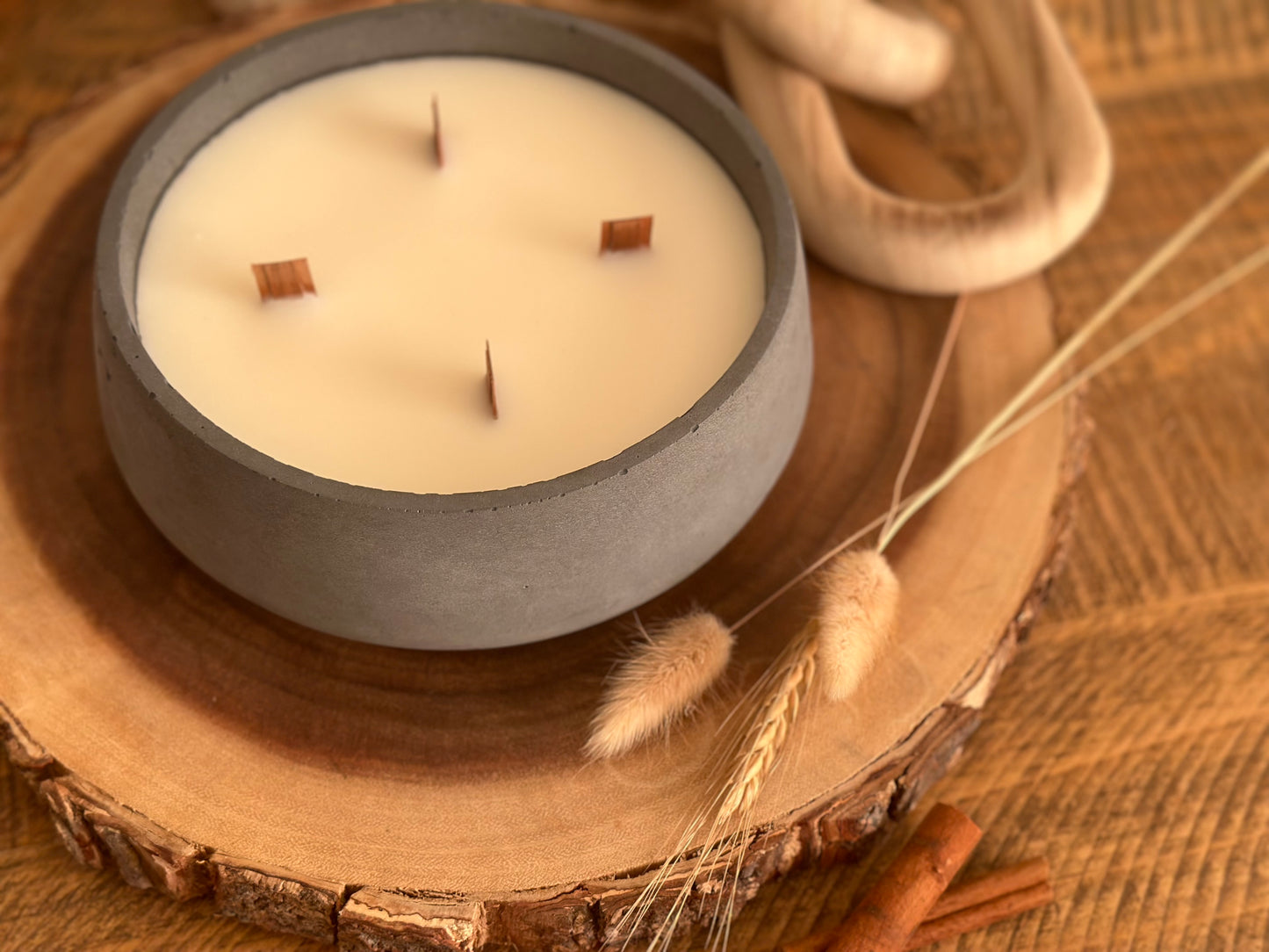 Large Concrete Fall Scented Wood Wick Candle | Fall in Love Collection
