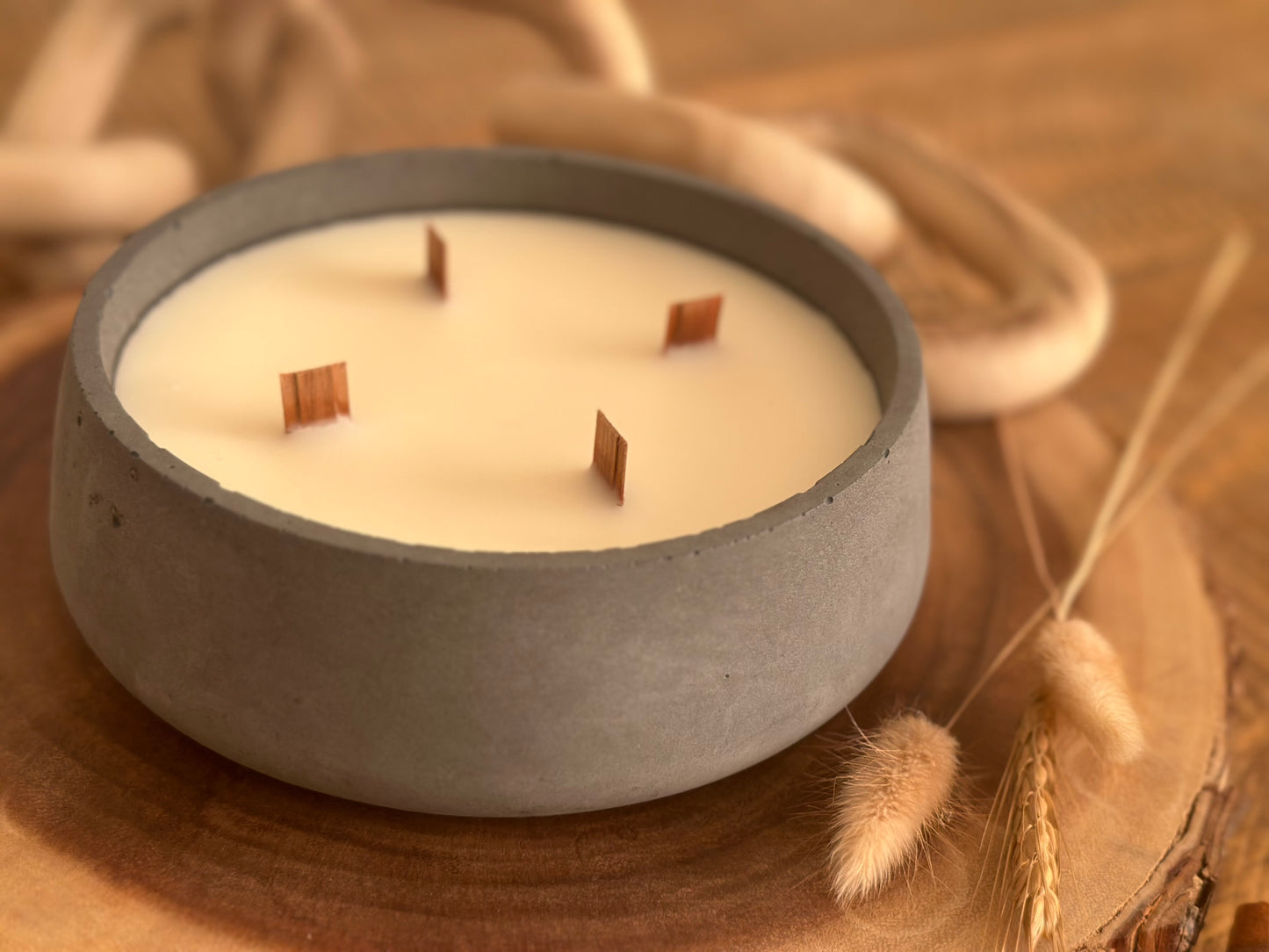 Large Concrete Fall Scented Wood Wick Candle | Fall in Love Collection