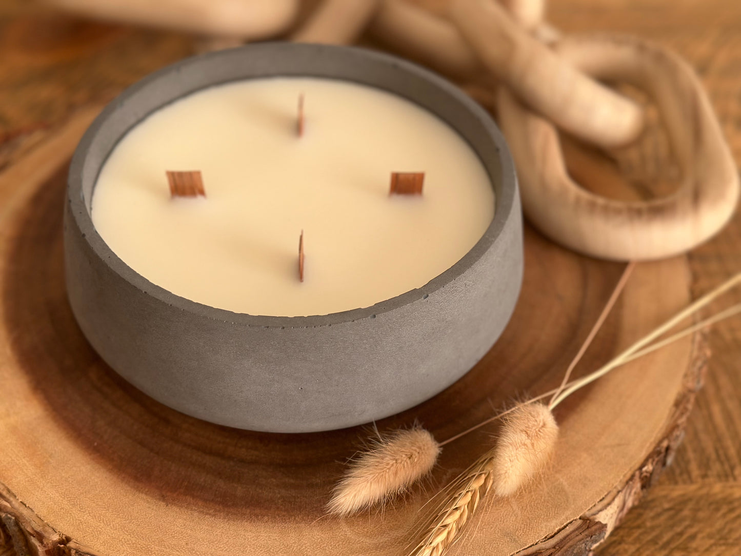 Large Concrete Fall Scented Wood Wick Candle | Fall in Love Collection