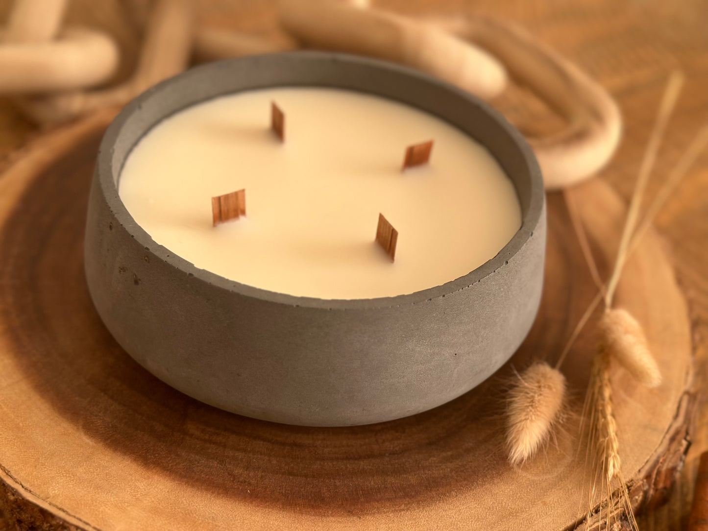 Large Concrete Fall Scented Wood Wick Candle | Fall in Love Collection