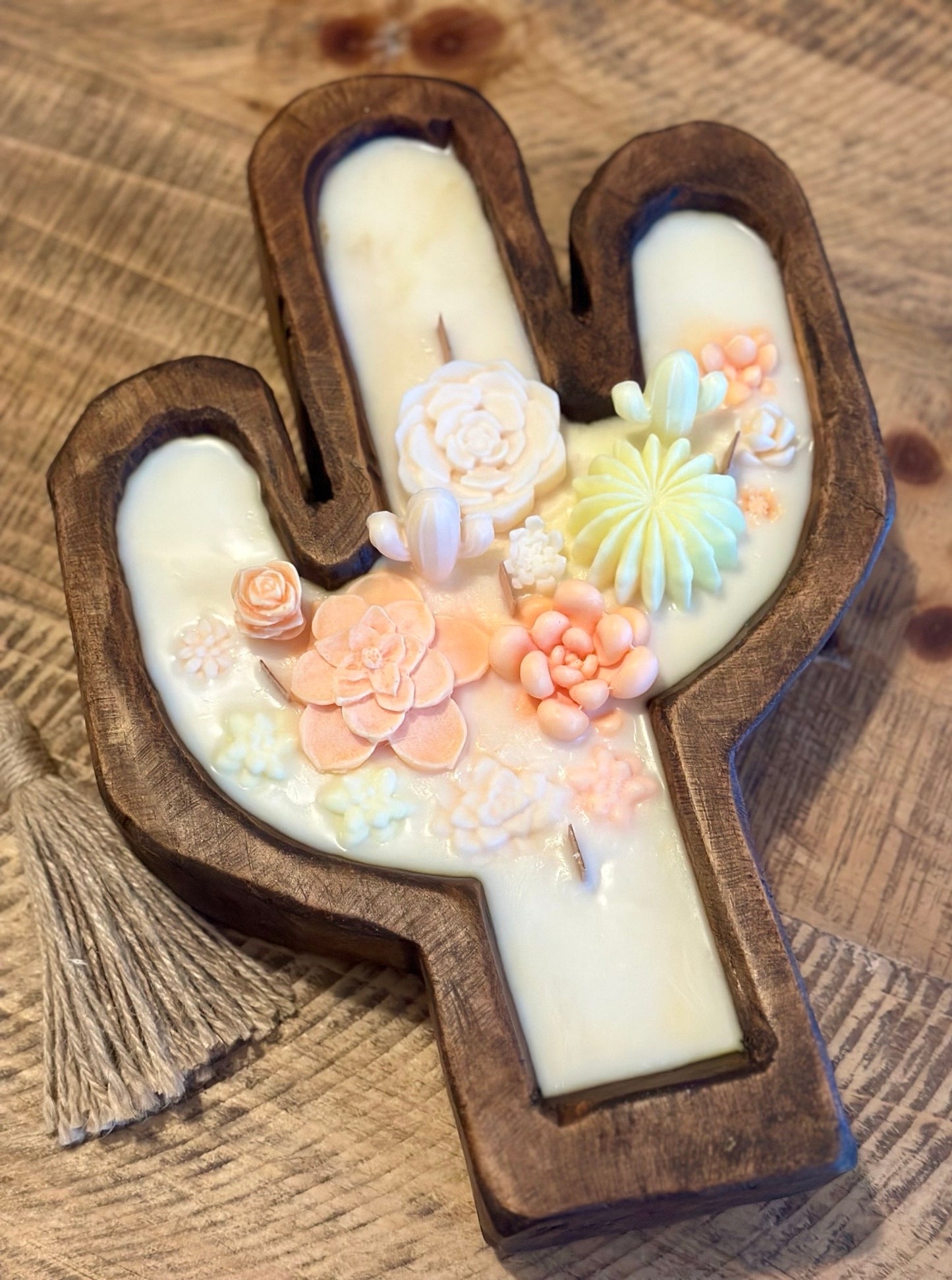 Lu home What the Succulent Dough Bowl Candle