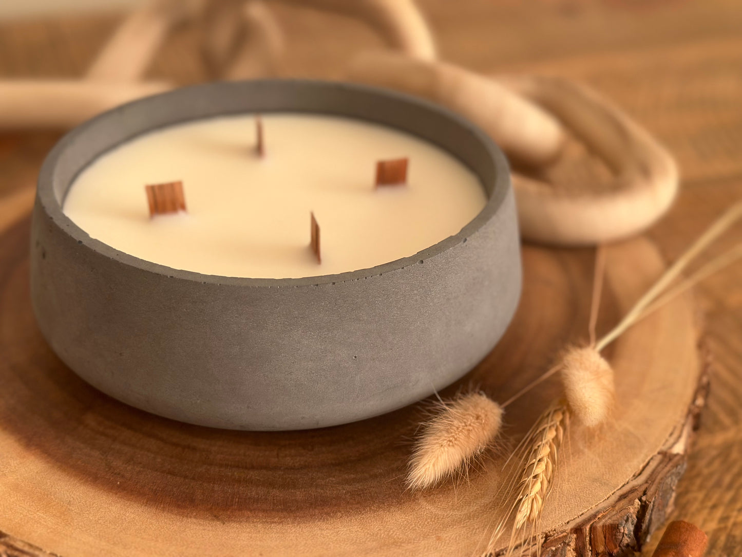 Large Concrete Fall Scented Wood Wick Candle | Fall in Love Collection