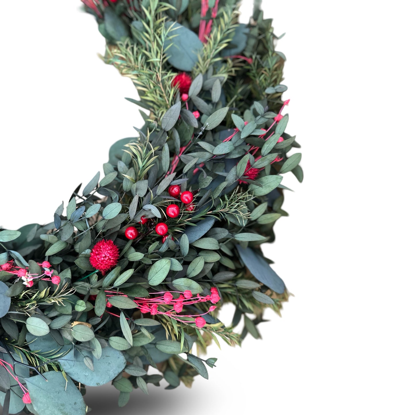 Lu home The Balsam & Berry Wreath