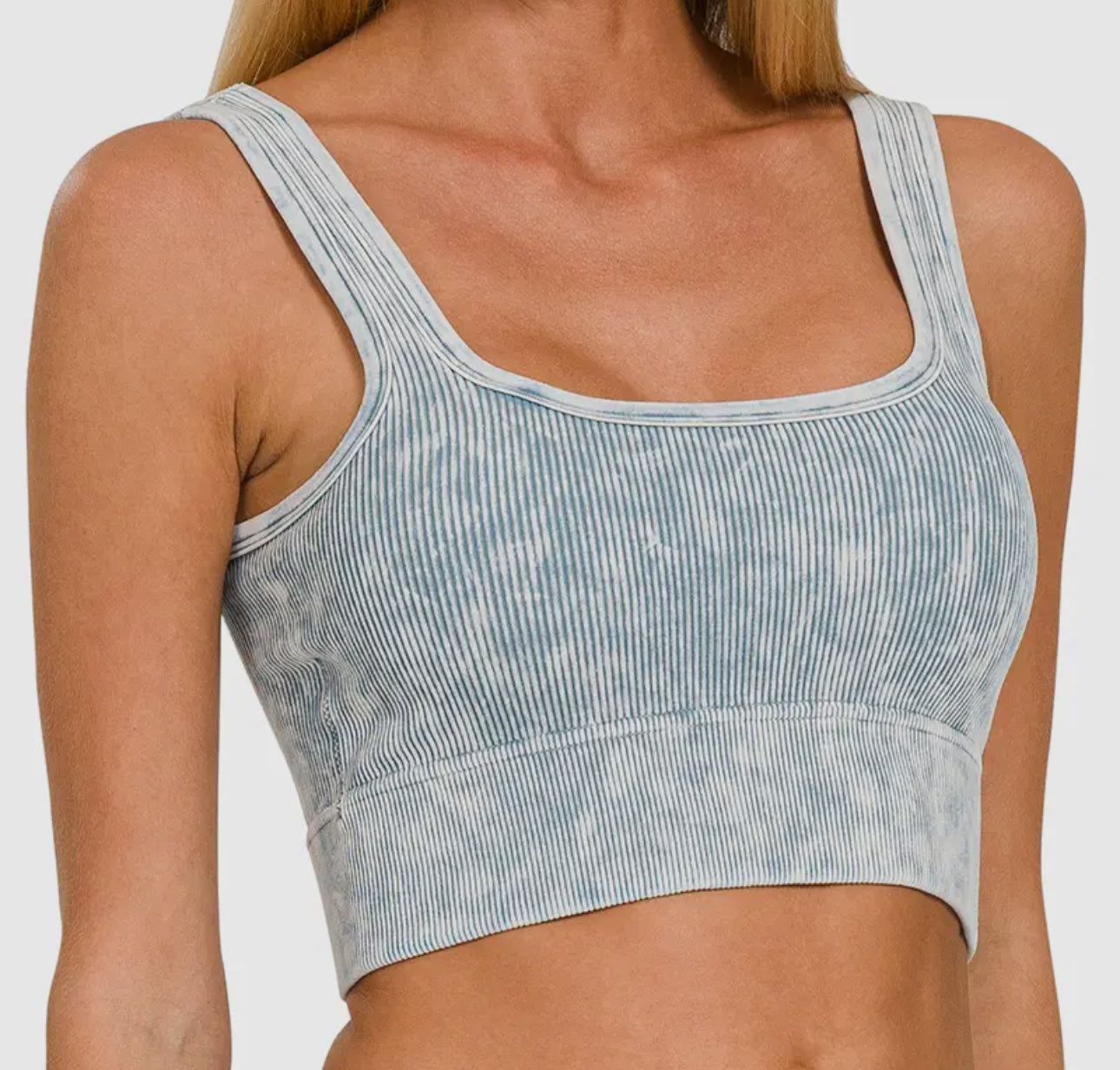 Square Neck Acid Washed Seamless
Rib Bralette w/ Removable Pads