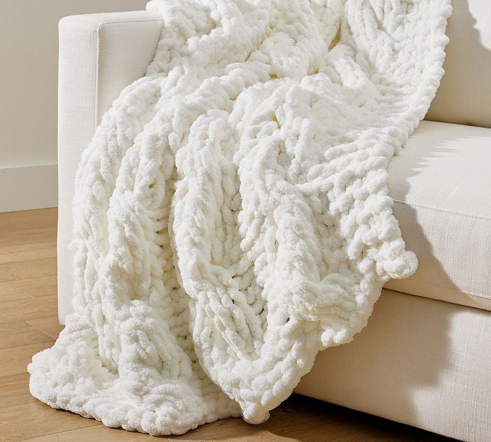 Lu home Oversized Plush Chunky Cable Knit Blanket