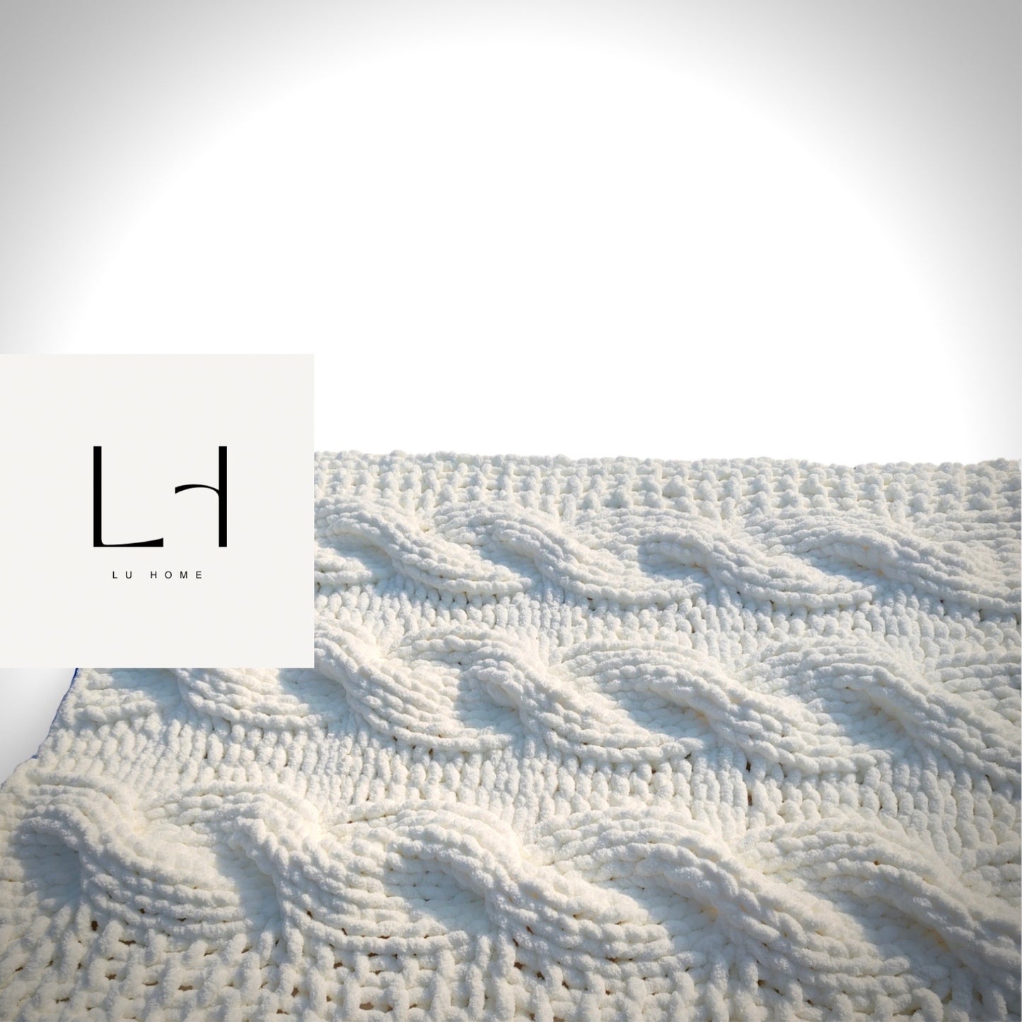 Lu home Oversized Plush Chunky Cable Knit Blanket